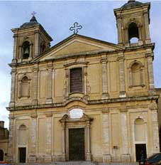 La facciata del duomo di Vibo Valentia